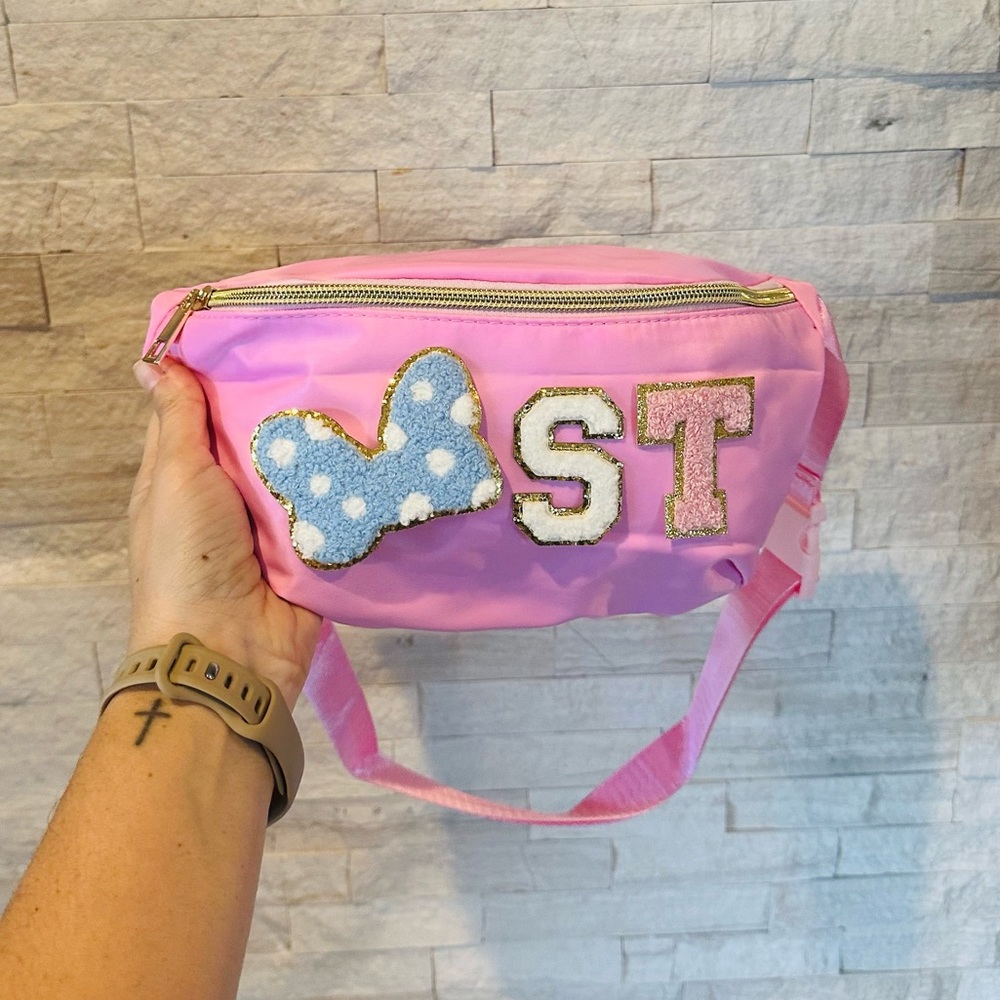Disney bag. Disney purse. Disney Fanny pack.